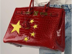 Mirip Bendera Negara China, Tas Hermes Birkin Dijual Rp 1,7 Miliar