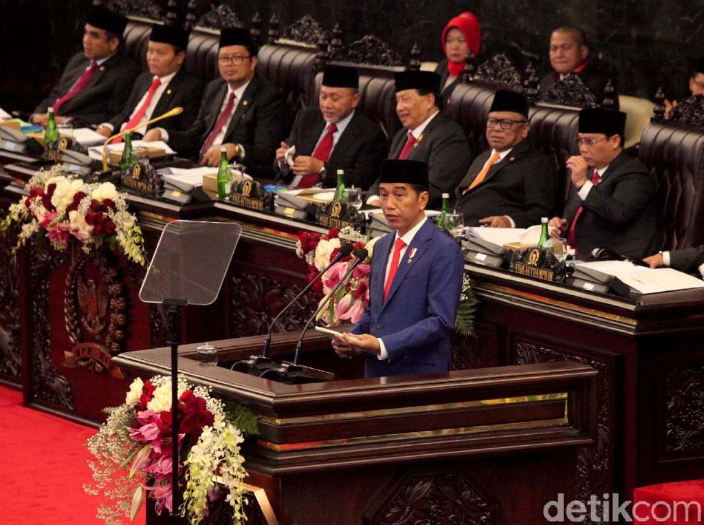 Daerah dan Desa Dapat Rp 858 Triliun Tahun Depan Daerah dan Desa Dapat Rp 858 Triliun Tahun Depan