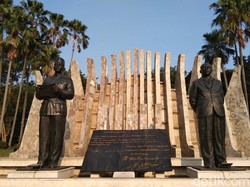 Aneka Fakta Taman Proklamator, Tempat Teks Proklamasi Dibacakan