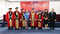Potret Dosen Untar Dr Dr Yenita SE MM MBA MSi MT MH MPD MAK ME MIKOM MMSI