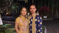 Adu Gaya Artis Bak Bintang Bollywood di Pernikahan Anak Raam Punjabi