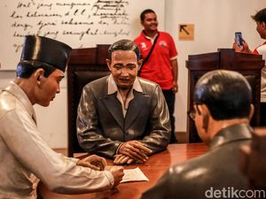 Jejak Sejarah Kemerdekaan RI di Museum Perumusan Naskah Proklamasi Jejak Sejarah Kemerdekaan RI di Museum Perumusan Naskah Proklamasi