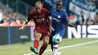Al Ittihad akan punya duet lini tengah NGolo Kante eks Chelsea dan Fabinho eks Liverpool (Reuters)