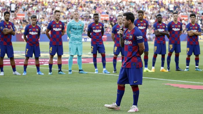 Lionel Messi dipastikan absen saat Barcelona hadapi Bilbao di pekan pertama LaLiga (AP Photo/Joan Monfort) Lionel Messi dipastikan absen saat Barcelona hadapi Bilbao di pekan pertama LaLiga (AP Photo/Joan Monfort)