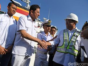 Rumah Sakit Terapung Siap Layani Pulau Terpencil di Sumenep Rumah Sakit Terapung Siap Layani Pulau Terpencil di Sumenep