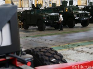 Komponen Lokal Kendaraan Tempur Pindad Tembus 70%