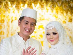 Ini Alasan Roger dan Cut Meyriska Pilih Menikah pada 17 Agustus