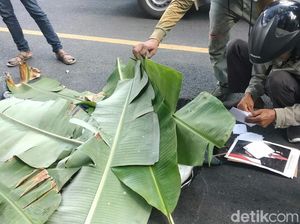 Siswa di Banyuwangi Tewas Kecelakaan Sambil Peluk Foto Jokowi