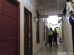 Polisi Datangi dan Geledah Kos Pria Penyerang Polsek Wonokromo