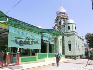 MUI Cimahi Minta Pemerintah Perketat Keamanan Ulama dan Masjid MUI Cimahi Minta Pemerintah Perketat Keamanan Ulama dan Masjid