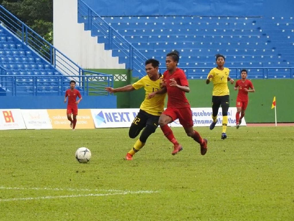 Piala AFF U-18: Indonesia Ditekuk Malaysia karena Kurang Sabar Piala AFF U-18: Indonesia Ditekuk Malaysia karena Kurang Sabar