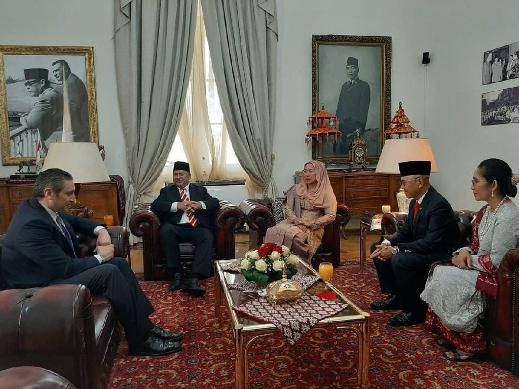 Presiden Mesir Kirim Utusan, Ucapkan HUT RI ke Dubes di Kairo