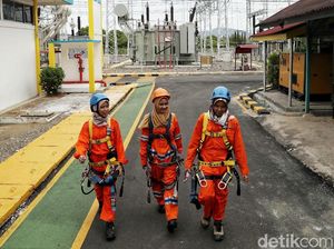 Wanita Tangguh Penjaga Listrik di Ujung Barat RI