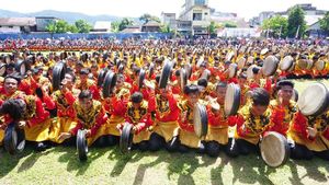 Foto: 2019 Pemuda Aceh Ramaikan HUT RI KE-74 dengan Menari