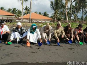 Tokoh Lintas Agama Dan Korps Veteran Lepas 250 Ekor Tukik Peringati HUT RI