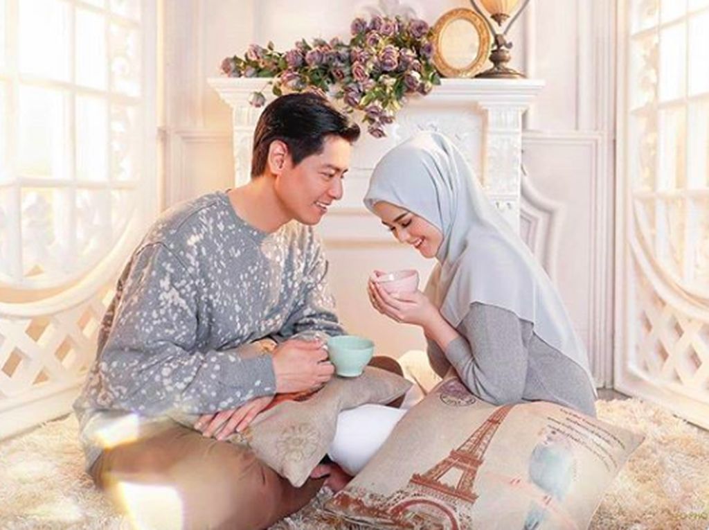 Mual-mual, Cut Meyriska Dibawa Roger ke Rumah Sakit Mual-mual, Cut Meyriska Dibawa Roger ke Rumah Sakit