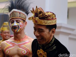 Alasan Jokowi Pakai Baju Adat Bali di HUT Ke-74 RI