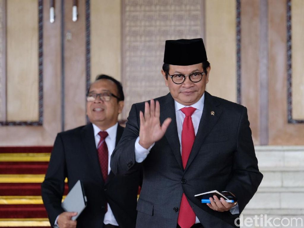 Pidato Kenegaraan Jokowi Tak Singgung Penuntasan Kasus HAM, Ini Kata Istana Pidato Kenegaraan Jokowi Tak Singgung Penuntasan Kasus HAM, Ini Kata Istana