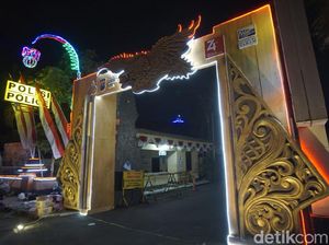 Gunungan Jadi Tema Gapura di Kediri untuk Angkat Kearifan Budaya Lokal Gunungan Jadi Tema Gapura di Kediri untuk Angkat Kearifan Budaya Lokal