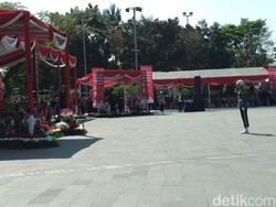 Upacara HUT Ke-74 RI, Ridwan Kamil Pamer Kemajuan Jabar