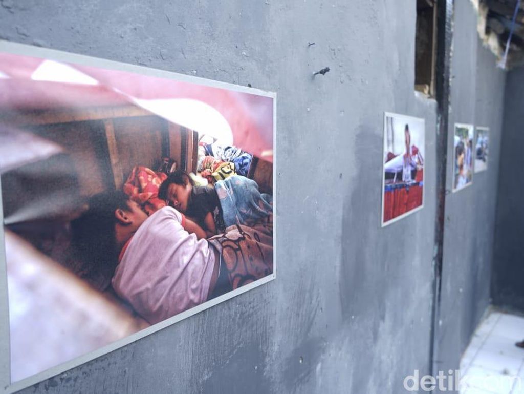 Potret Kesetaraan di Reruntuhan Rumah Deret Tamansari Bandung Potret Kesetaraan di Reruntuhan Rumah Deret Tamansari Bandung