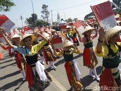 Pemkot Bandung Larang Lomba dan Karnaval Agustusan