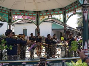 Pertama Kali setelah Indonesia Merdeka! Pentas Musikan di Keraton Yogya