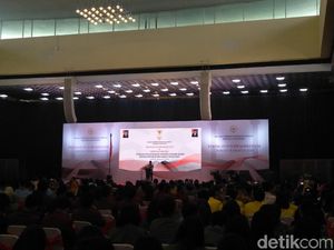 Zulkifli Hasan Kembali Singgung Sistem Model GBHN di Pidato Hari Konstitusi