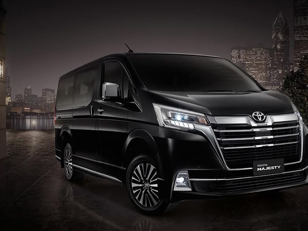 Toyota Majesty, MPV Mewah Berbasis HiAce