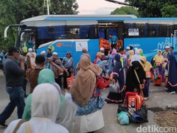 Jemaah Haji Debarkasi Makassar Tiba di Tanah Air
