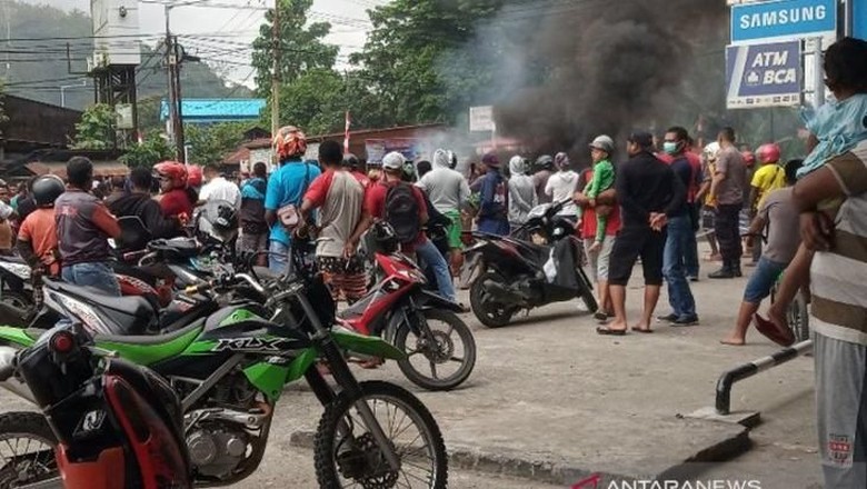 Mensos soal Rusuh di Manokwari: Kita Sama-sama Jaga Ucapan Mensos soal Rusuh di Manokwari: Kita Sama-sama Jaga Ucapan