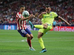 Atletico mempertahankan keunggulan 1-0 hingga wasit meniup peluit tanda laga selesai. REUTERS/Sergio Perez.