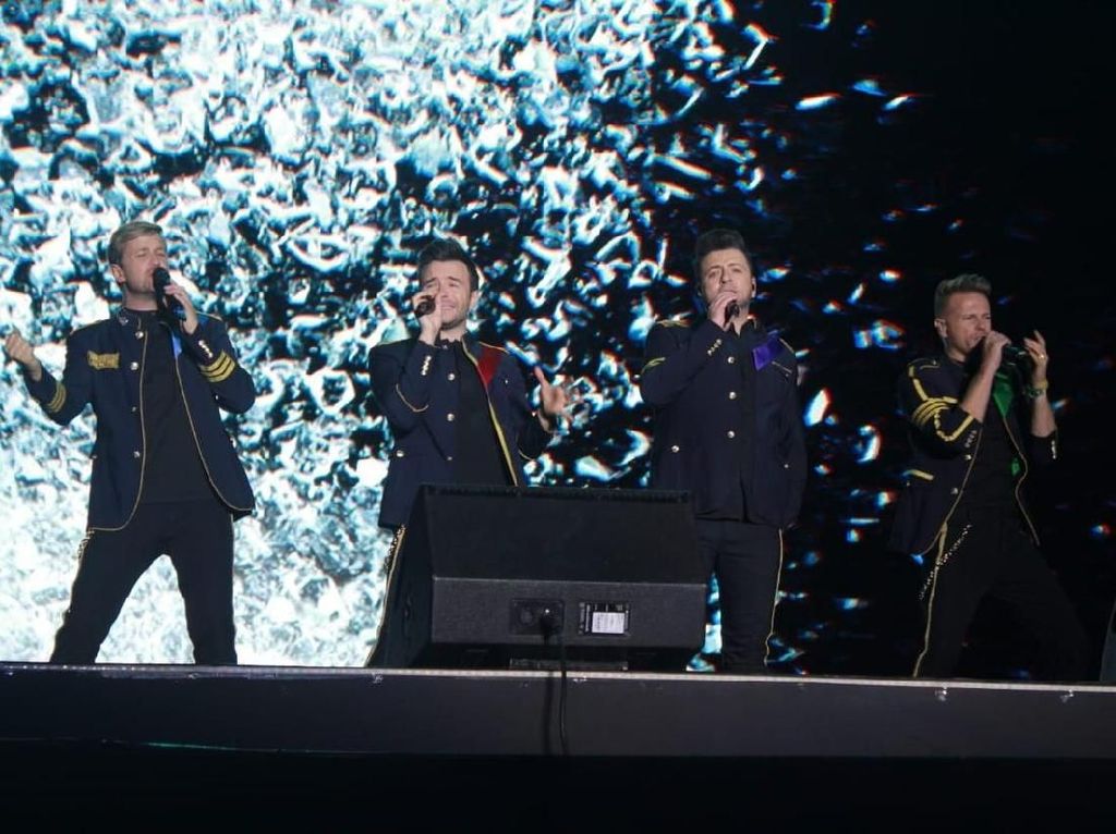 Setelah Jakarta, Westlife Sukses Hibur Warga Palembang Setelah Jakarta, Westlife Sukses Hibur Warga Palembang