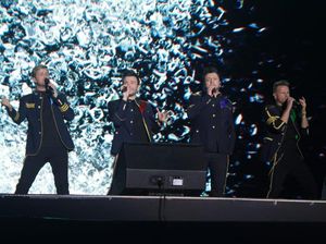 Setelah Jakarta, Westlife Sukses Hibur Warga Palembang Setelah Jakarta, Westlife Sukses Hibur Warga Palembang