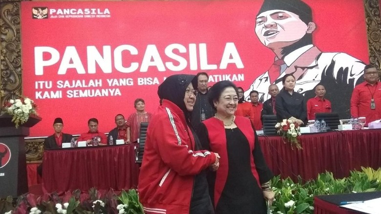Megawati Lantik Risma Jadi Ketua Bidang Kebudayaan DPP PDIP