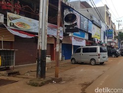 Massa Berdemo, Kompleks Pertokoan di Jayapura Papua Tutup