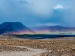 Punahnya Sebuah Gletser di Islandia yang Ditandai dengan Prasasti Punahnya Sebuah Gletser di Islandia yang Ditandai dengan Prasasti