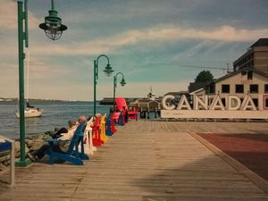 Cantiknya Pelabuhan Halifax di Kanada Cantiknya Pelabuhan Halifax di Kanada