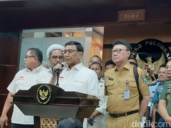 Pemerintah Sesalkan Pelecehan Merah Putih di Jatim dan Provokasi Rusuh di Papua