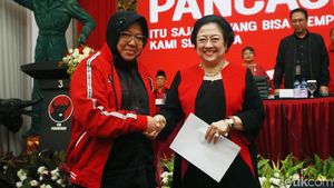 Momen Megawati Lantik Risma Jadi Ketua DPP PDIP