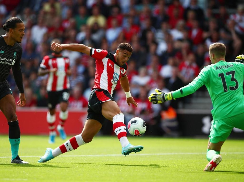 Wijnaldum: Adrian Blunder? Yang Penting Reaksinya Wijnaldum: Adrian Blunder? Yang Penting Reaksinya