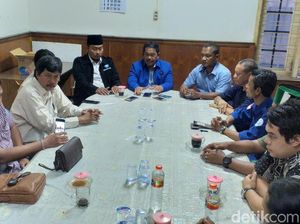 Sejumlah Ormas di Surabaya Gelar Pertemuan Soal Mahasiswa Papua Sejumlah Ormas di Surabaya Gelar Pertemuan Soal Mahasiswa Papua