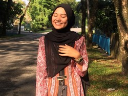 Curhat Guru Cantik Digombalin Dapat 15 Surat Cinta dari Murid Ini Viral