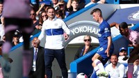 Chelsea gagal memaksimalkan partai kandang pertamanya di Premier League musim ini. REUTERS/Eddie Keogh.