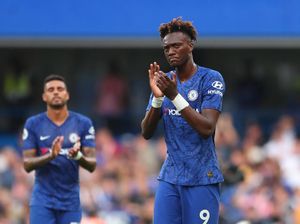 Tutup Telinga dari Pelecehan Rasial, Tammy Abraham Fokus ke Lapangan