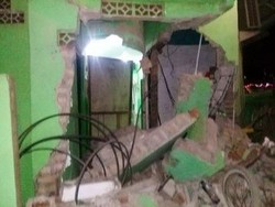 Sopir Mengantuk, Truk Tabrak Musala di Jakut