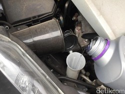 Bolehkah Air Wiper Dicampur Sabun Cuci Piring?