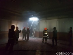 AC Terbakar, Kepulan Asap Penuhi Ruangan Hotel Savoy Homann Bandung