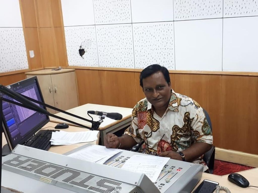 Dulu Darmasiswa di Unpad, Kini Penyiar Radio Berbahasa Indonesia di India