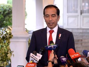 Istana soal Kerusuhan di Papua: Presiden Jokowi Cari Waktu untuk Dialog Istana soal Kerusuhan di Papua: Presiden Jokowi Cari Waktu untuk Dialog